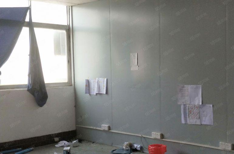 东坑 大地工业区 独院厂房 分租 一楼300平方，价格便宜