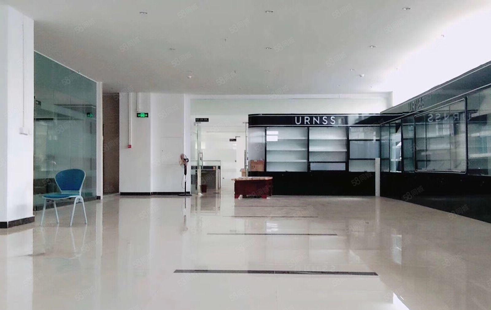 东坑镇楼上各种单层面积500至6000平方厂房出租，大小按需