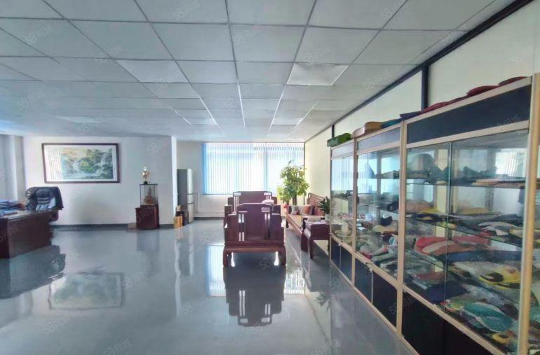 10块一平，东坑原房东新出1200平精装修红本厂房出租