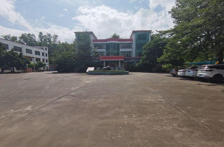 道滘独院每层2700随意分租另有一栋办公室