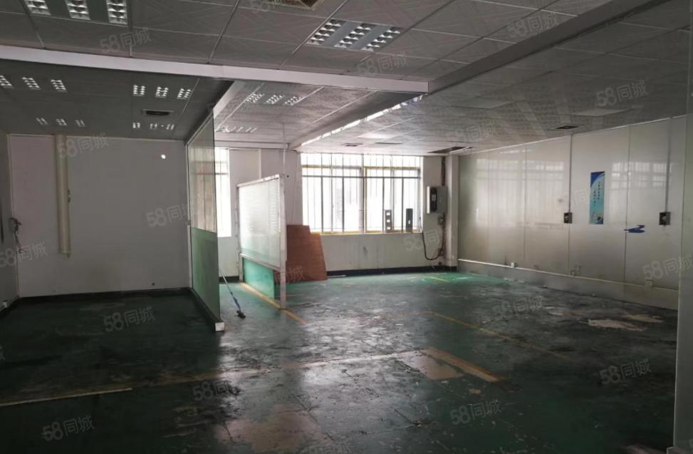 道滘工业区一楼厂房180平方出租，有现成办公室