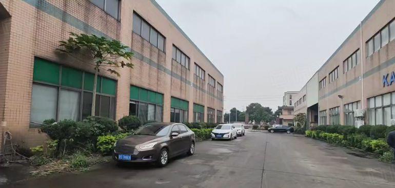 原房东独院厂房出租，实量面积，钢构1000平方高10米带行车