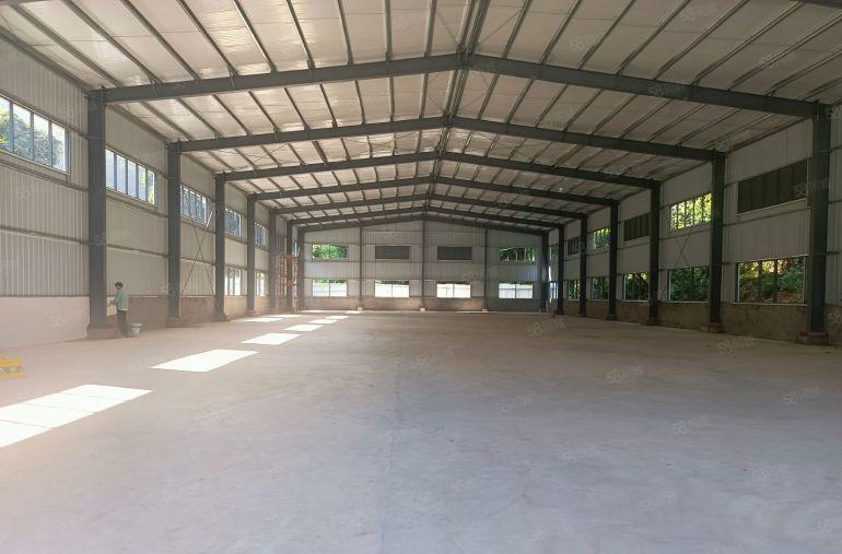 道滘镇小独院，钢构1800平方，价格15元，高度9米，形象好