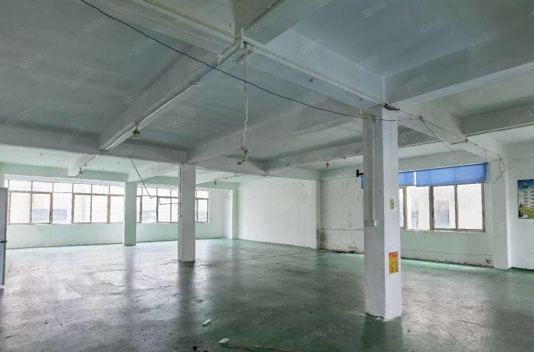 茶山1000平楼上现成装修办公室水电齐全实际面积独院厂房出租