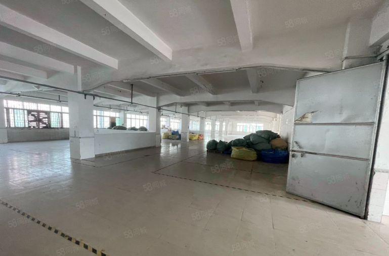 茶山二楼标准厂房12块原房东招租 带现成办公室 空地大保养新