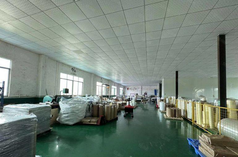 茶山镇厂房出租，带精装修二楼低价急租，面积1000平方