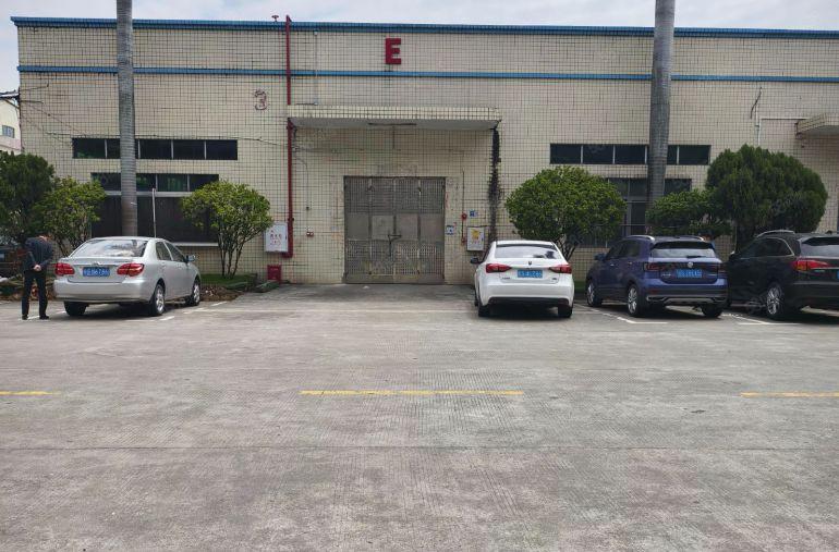 茶山镇原房东砖墙到顶单一层厂房实际面积出租