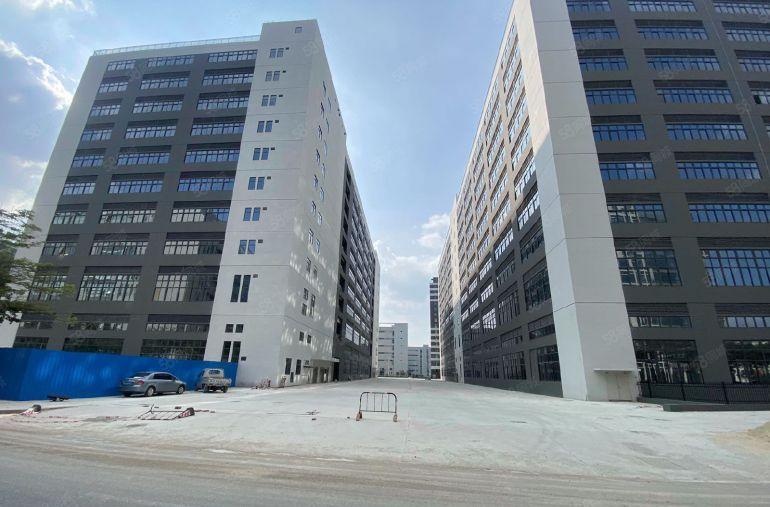 茶山原房东15660平重工业厂房出租 大小分组