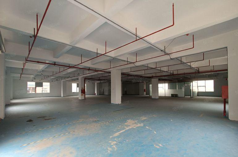 茶山工业厂房一至三楼各1500平，可分租500起分，带精装修