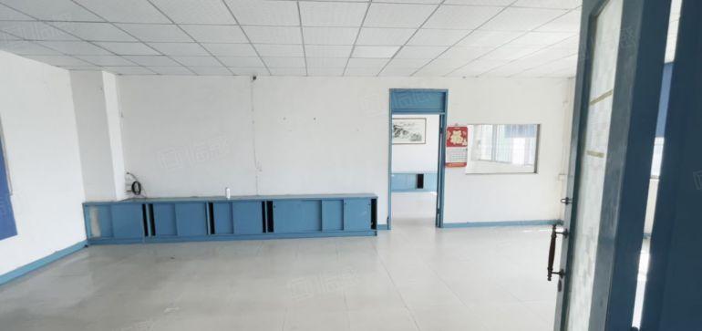 茶山二楼标准厂房12块原房东招租 带现成办公室 空地大保养新