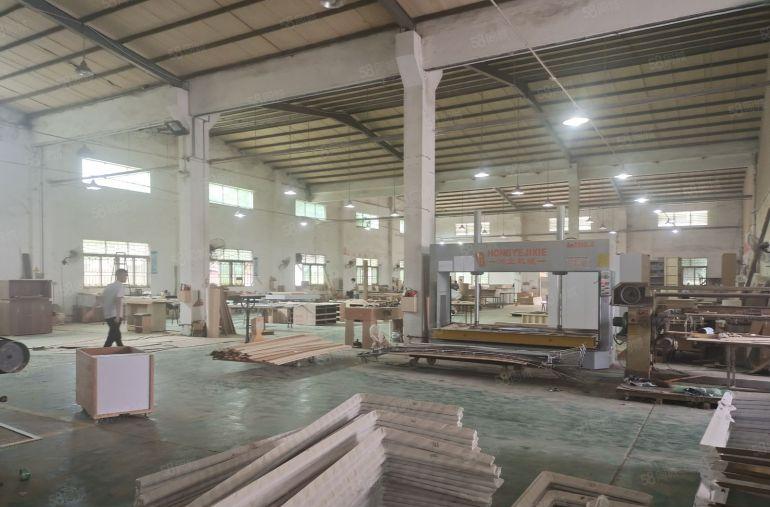 18块钱滴水8米单一层厂房出租1200平工业用地进出车方便