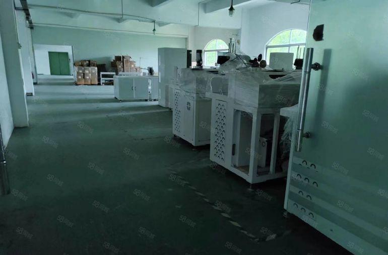 茶山镇厂房出租，带精装修二楼低价急租，面积1000平方