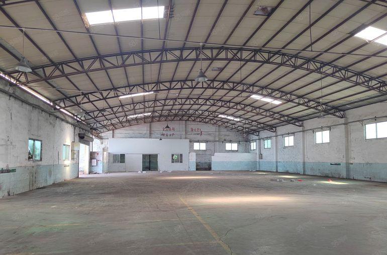 茶山主干道单一层低价招租14元 带宿舍 办公楼 超大空地