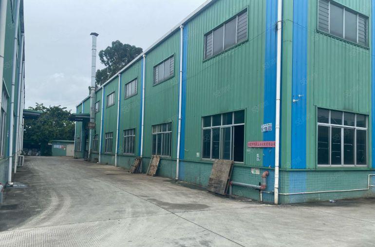 原房东单一层1600平，适合五金纸箱模具注塑钣金等行业。