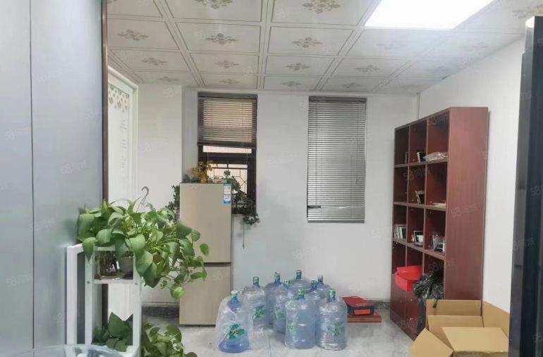 茶山新出400平方厂房，现成装修，价格便宜