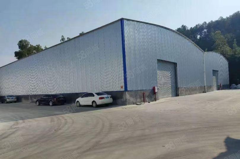 石排镇新出个人原房东独院九成新钢构厂房3900平米出租电超大