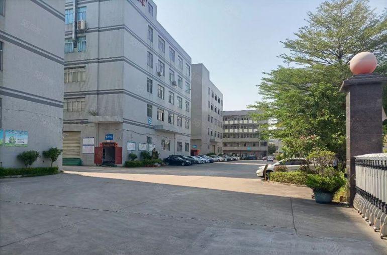东莞石排低价厂房出租无尘车间现成办公室装修水电齐全