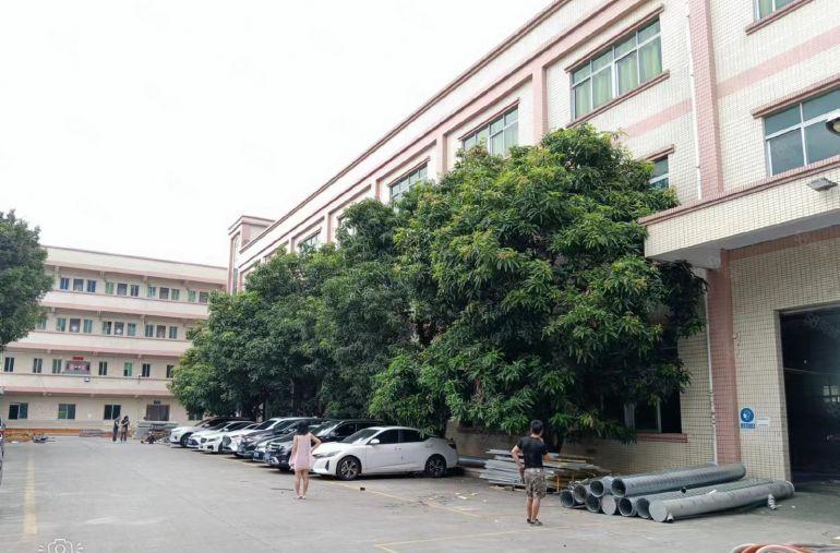 原房东一楼1500平方院子空地超大