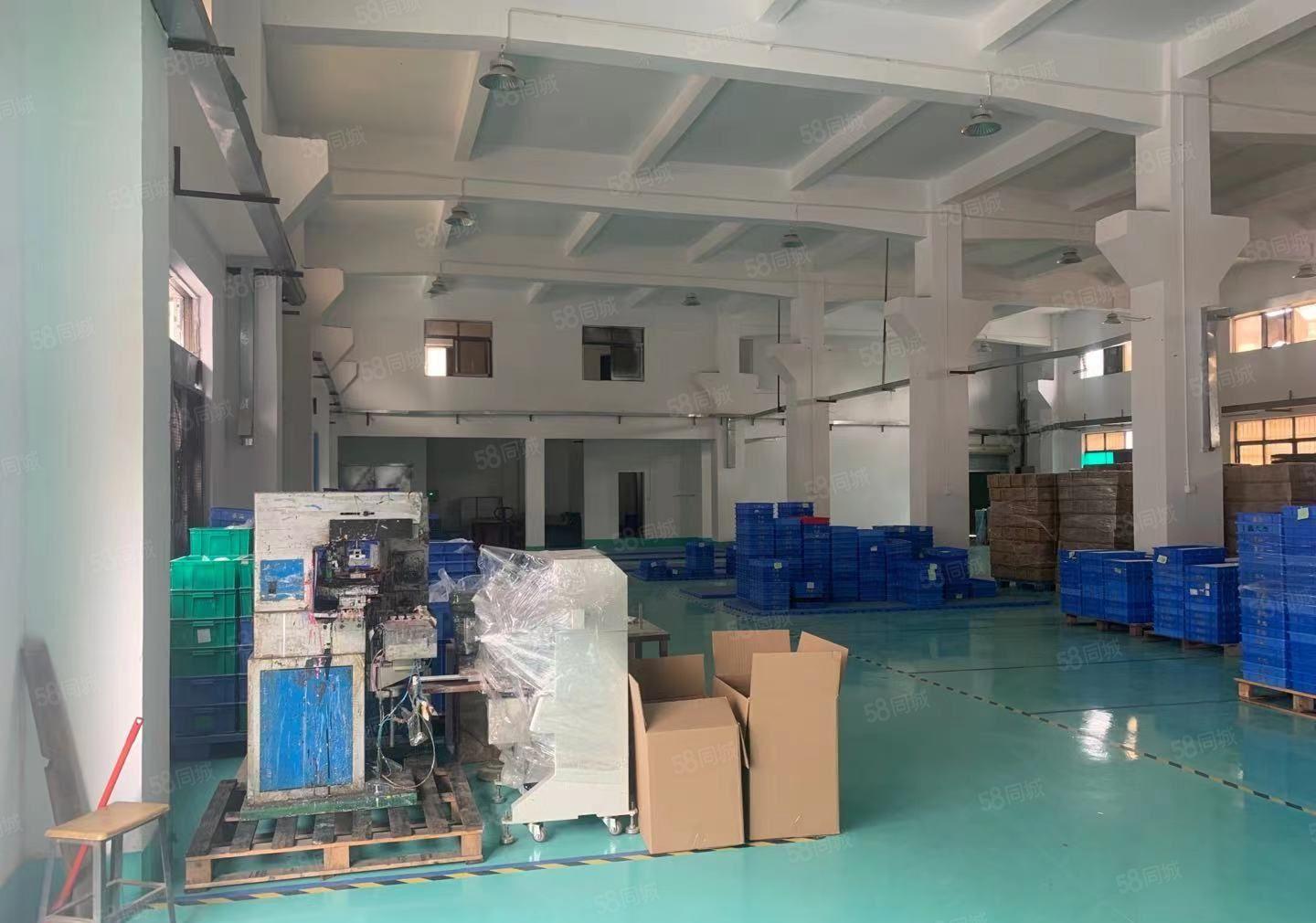 石排镇新空出一楼1000平方 现成装修电缆 牛角位