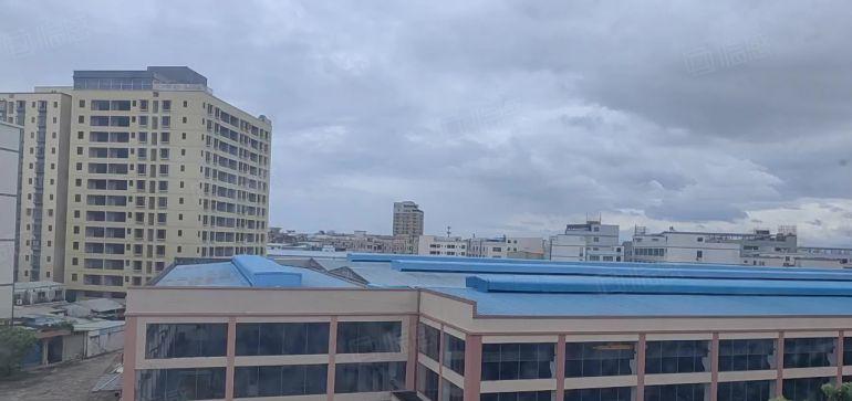 石排镇向西工业区分租四楼标准厂房出租带地坪漆装修靠近高速