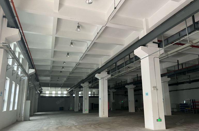 层高7米带牛蹄重工业厂房招租