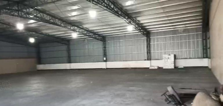 中堂厂房500平出租，工业 厂房出租滴水8米单一层仓库出租