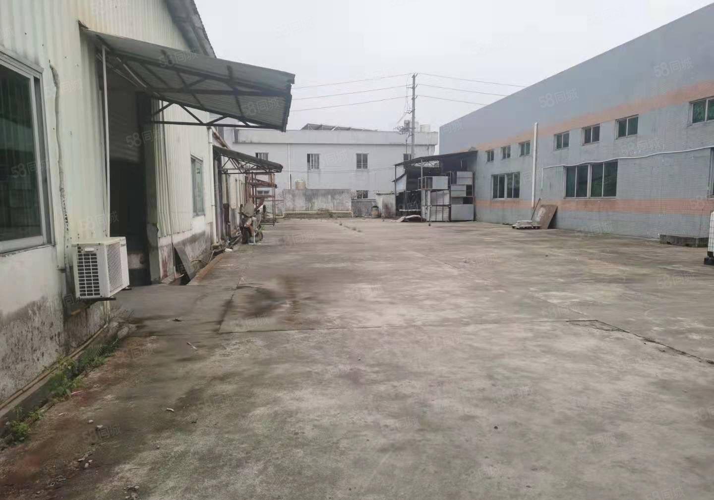 独门独户花园厂房，厂房面积1300平宿舍办公室200平。