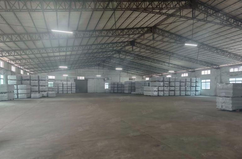 中堂镇 单一层2000平方厂房仓库出租，原房东价格便宜