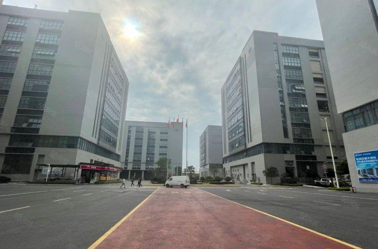 中堂原房东全新7米高标准厂房1500平出租，证件齐全。