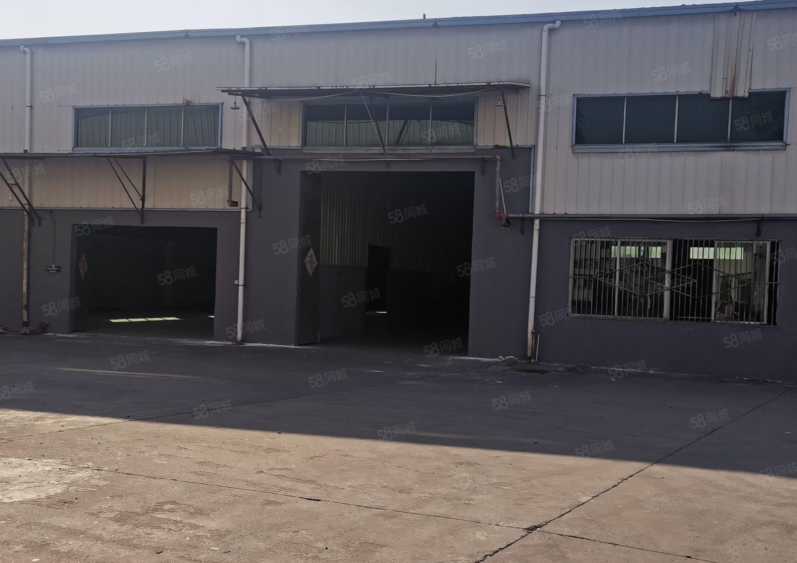 中堂镇东泊工业区单层9米高4280平方厂房出租（可分租）