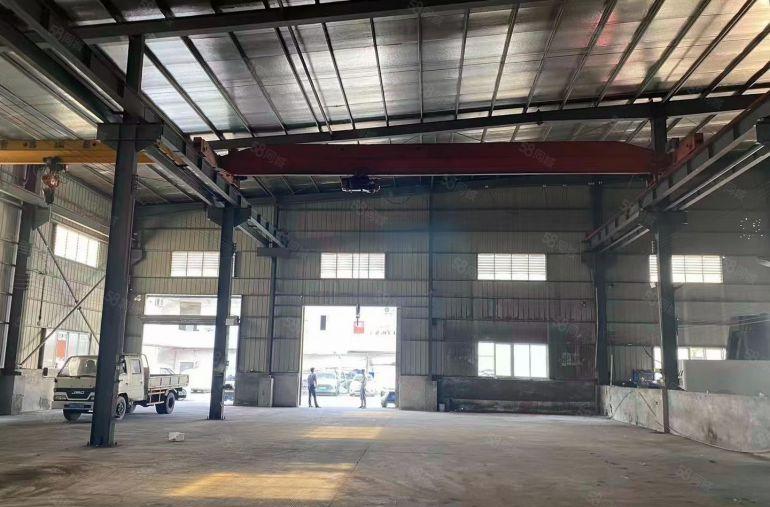 中堂带行车单一层厂房低价出租