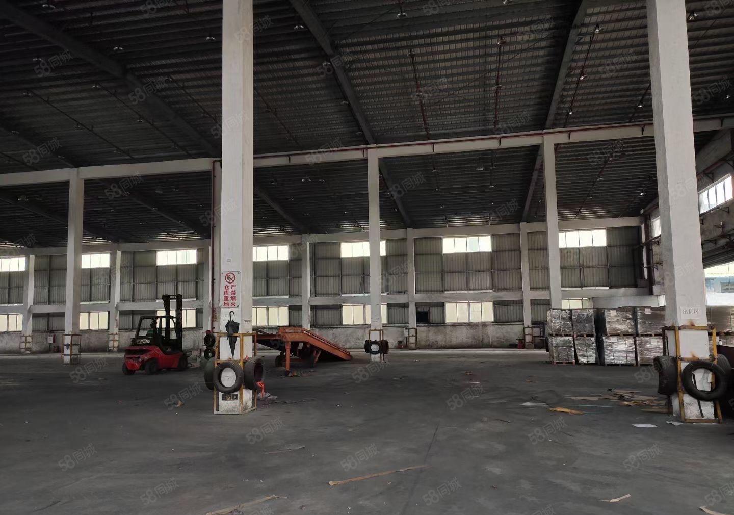 中堂形象的单一层 高11米 带消防喷淋面积3600