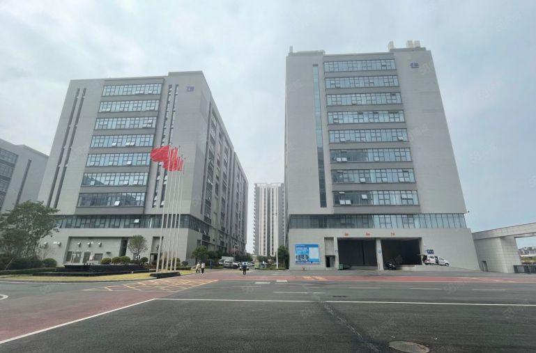 中堂原房东全新7米高标准厂房1500平出租，证件齐全。