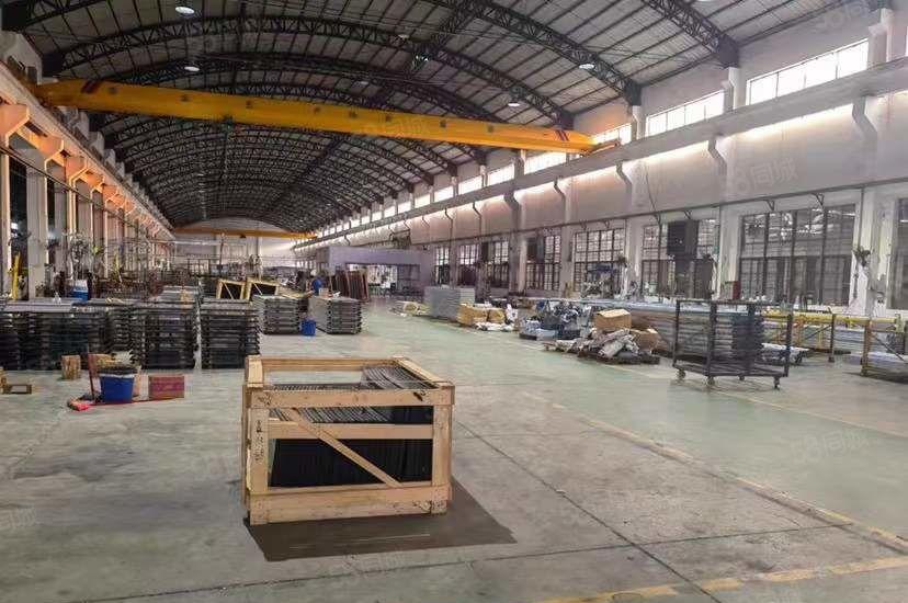 滴水10米高单一层带高台仓库独院厂房出租，带牛角行车重工业