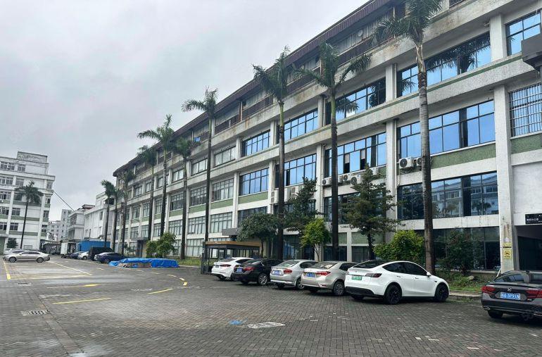 高埗镇工业区独栋厂房出租一楼7米丙二类消防带装修水电