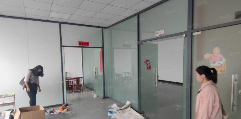 企石新出必看楼上精装修办公室厂房水电齐全价格好谈