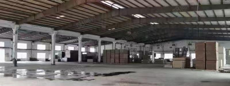 企石镇新出砖墙到顶单一层厂房低价出租，面积1800平方