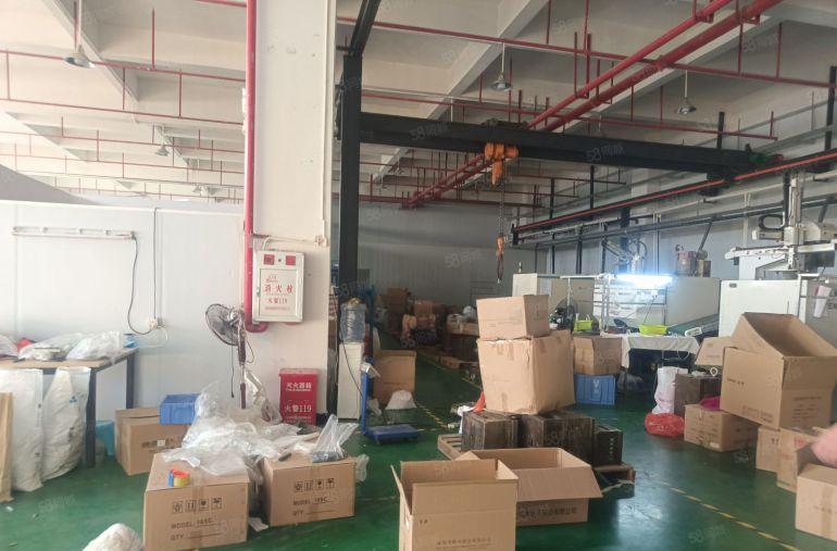 本地房东水电齐全精装修650平方可以进大车利用率很高