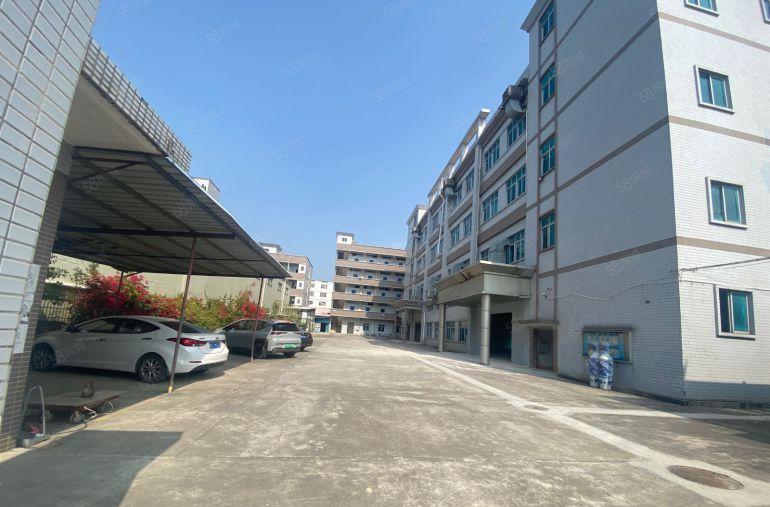 企石镇新出原房东独院厂房8000平方米，水电可过户