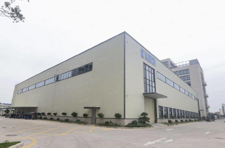 企石2000平钢构现成装修办公室水电齐全实际面积独院厂房出租