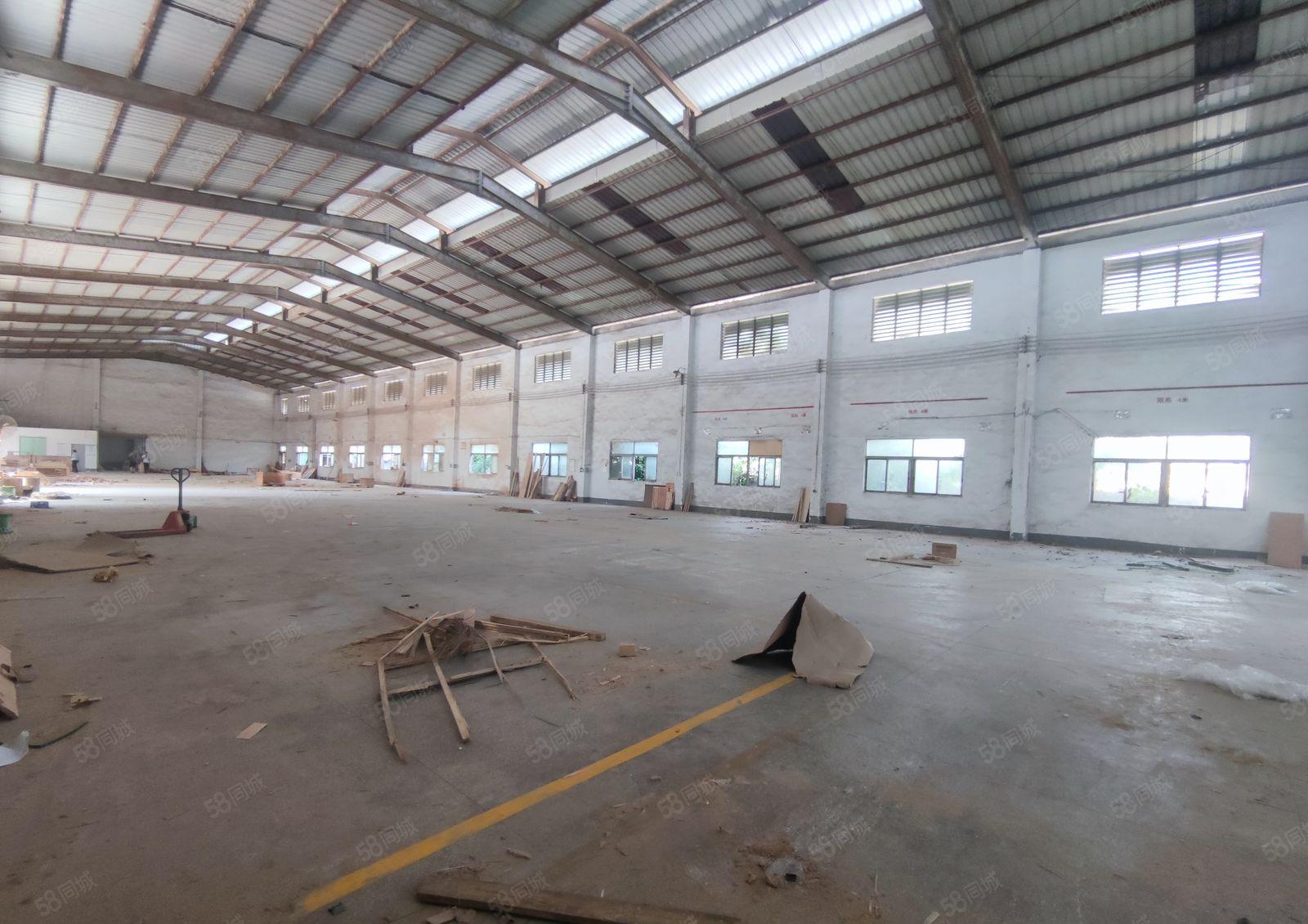 望牛墩镇高速出口环城北路附近村委独门独院厂房出租3900方