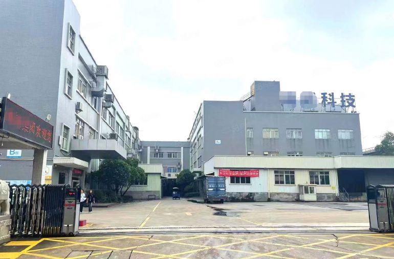 洪梅独门独院厂房出租，有红本证件齐全，可办环评，一手房东