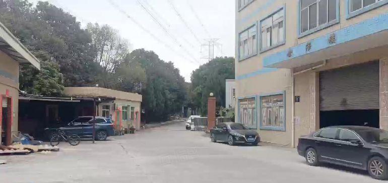 谢岗镇新出原房东标准厂房出租单层面积1100平方可分租