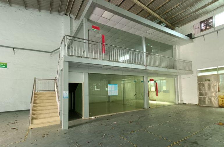 谢岗新出原房东砖墙到顶单一层小独院，空地大带牛角位 行业不限