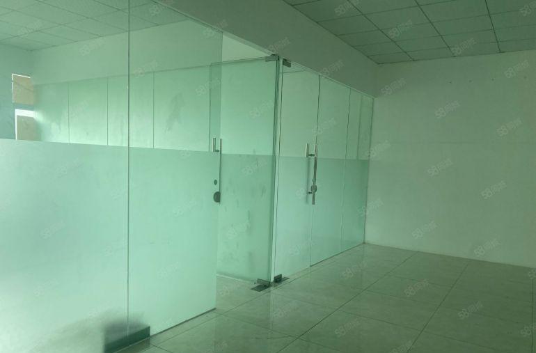 谢岗镇新出二楼1000平方米，有现成水电精装修办公室。