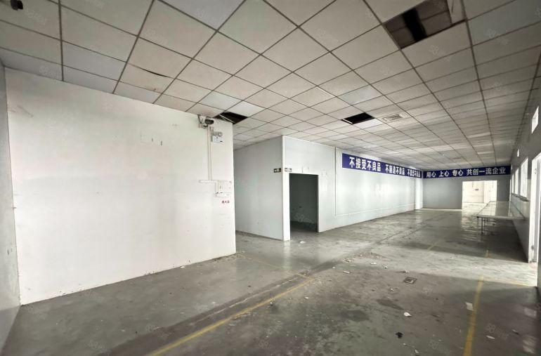原房东本地佬谢岗厂房出租，独院适合五金注塑机械磨具塑胶仓库等