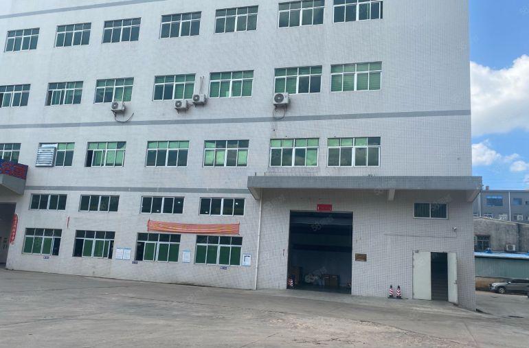 谢岗镇新出二楼1000平方米，有现成水电精装修办公室。