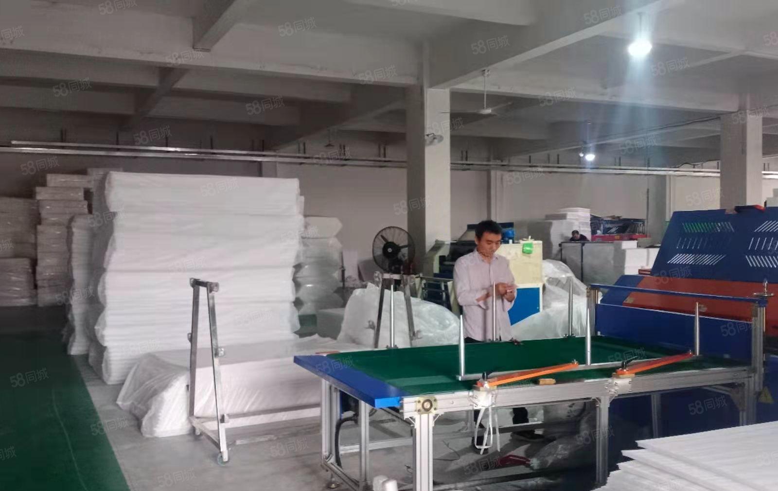 谢岗镇新出精装修，二楼1800房，现成水电办公室低价出租