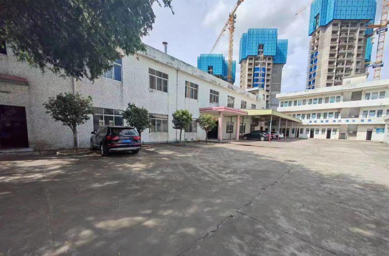 8元谢岗楼上带装修厂房低价出租，适合电子贸易设备小加工电商等