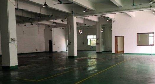 凤岗雁田怡安工业城一楼带现成水电齐全厂房出租750平